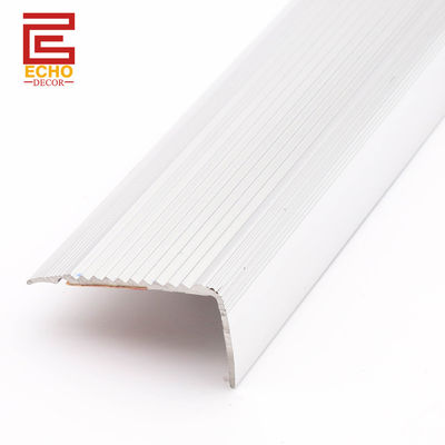 Self Adhesive Stair Nosing Trim Aluminium Vinyl Lantai Langkah Edge Trim
